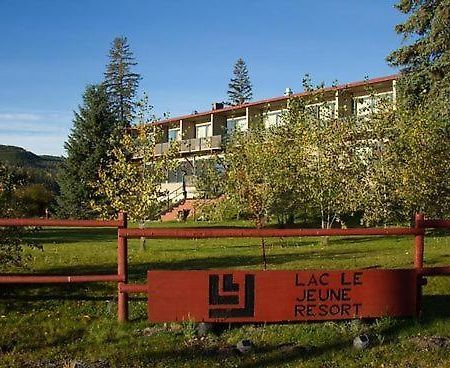 Lac Le Jeune Nature Resort Logan Lake Buitenkant foto