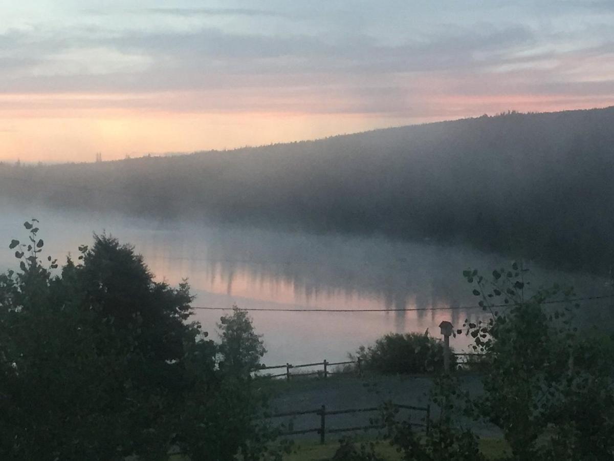 Lac Le Jeune Nature Resort Logan Lake Buitenkant foto