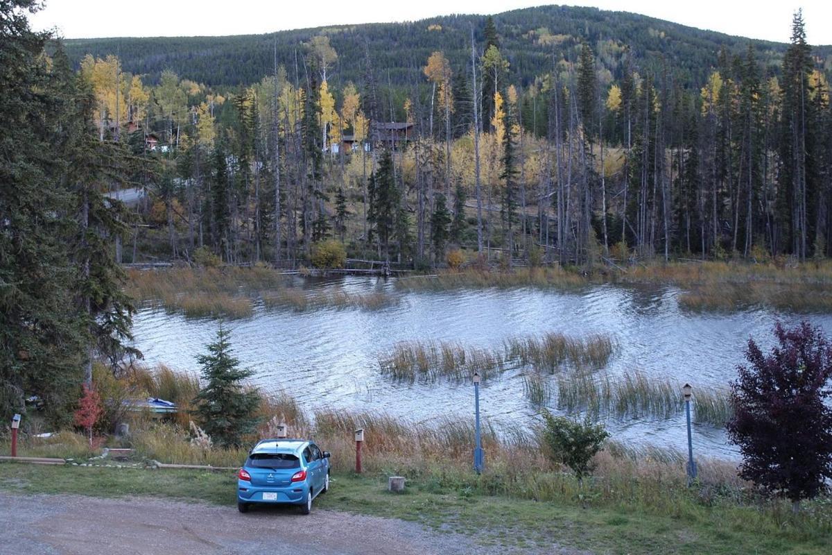 Lac Le Jeune Nature Resort Logan Lake Buitenkant foto